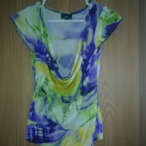 Low cut tie dye look blouse